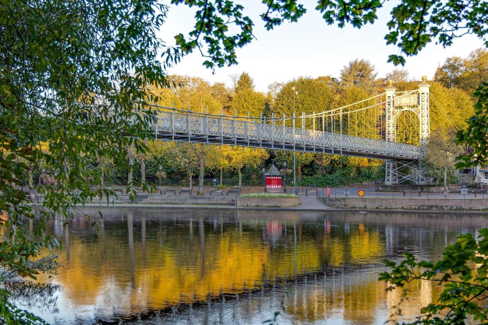 Gamul Place - Quiet City Centre Chester Ngoại thất bức ảnh