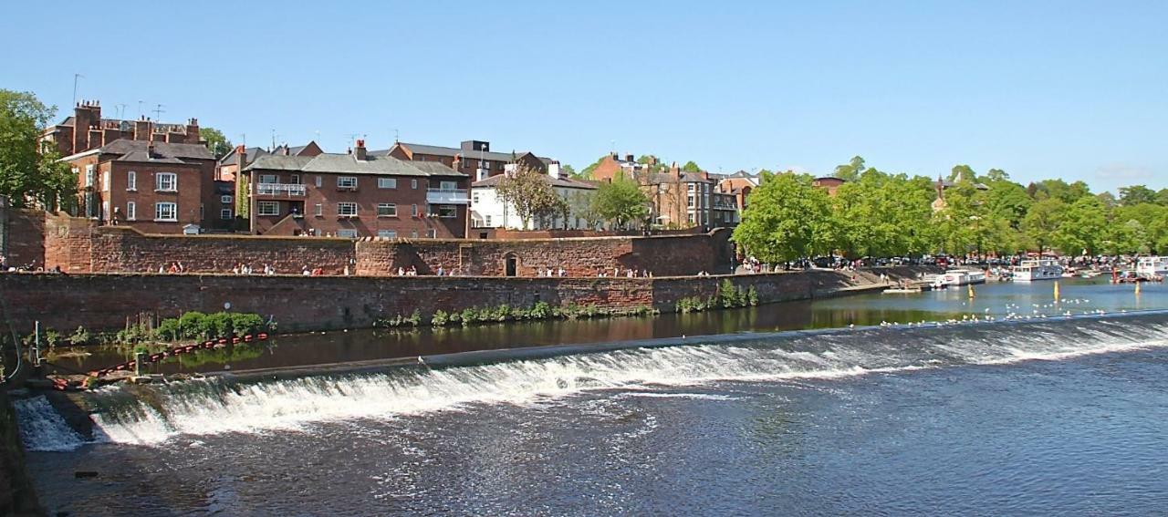 Gamul Place - Quiet City Centre Chester Ngoại thất bức ảnh
